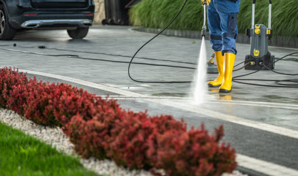 Best Post-Construction Pressure Washing  in Guttenberg, IA